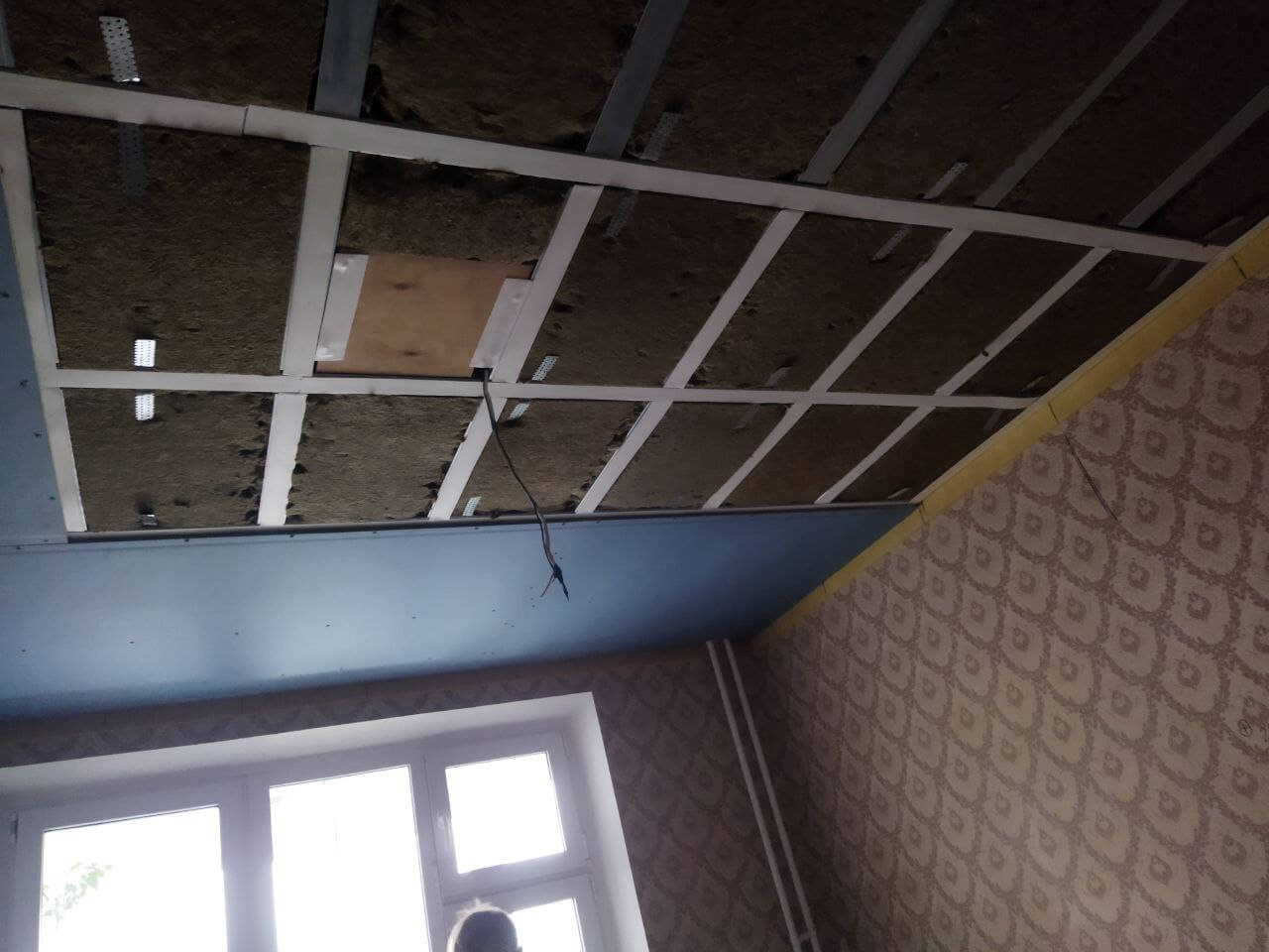 Звукоизоляция каркасным способом на стены и потолок, пол под финишное покрытие