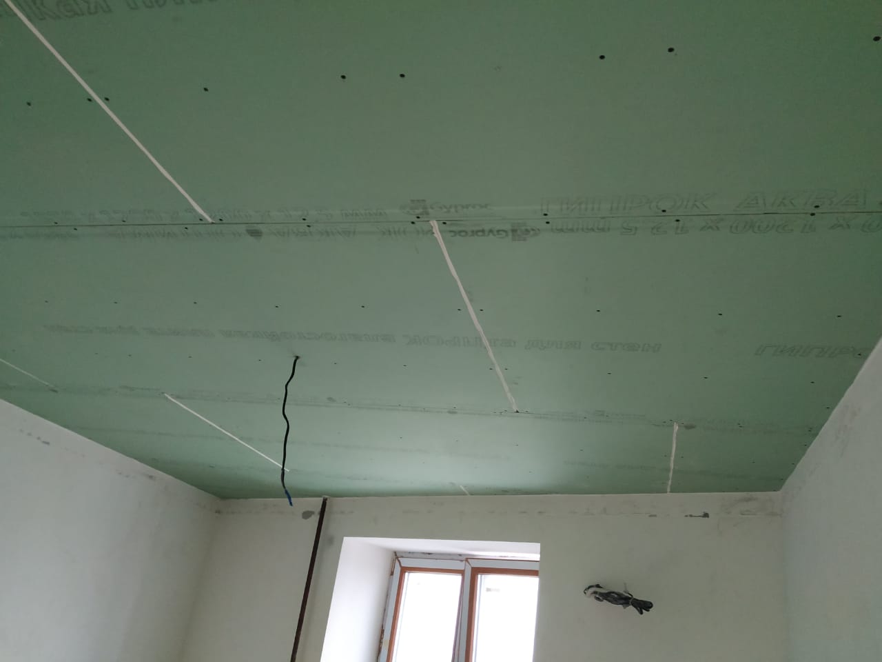 Каркасная звукоизоляция потолков и стен