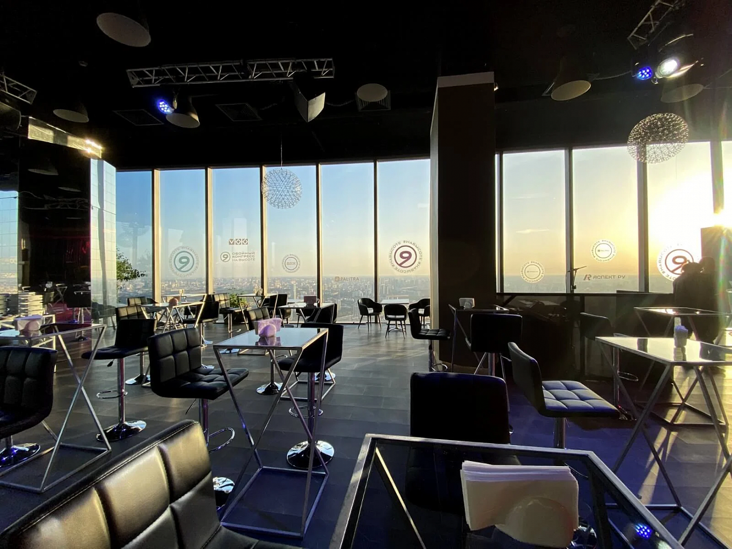 90 FLOOR